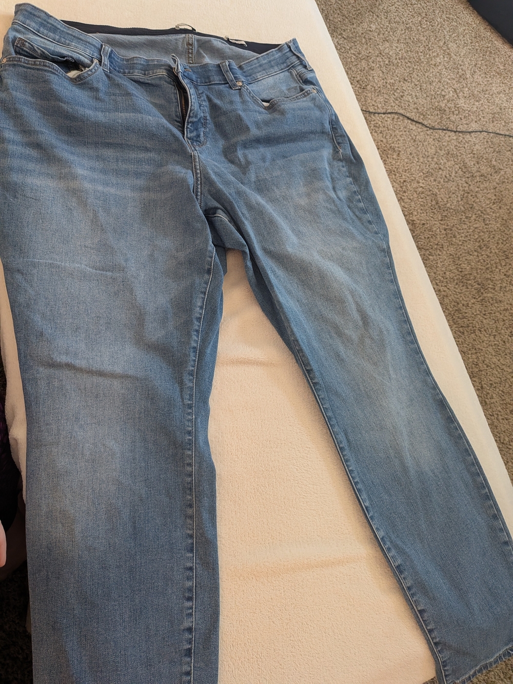 Wonderly Women's Skinny Jeans in Light Blue